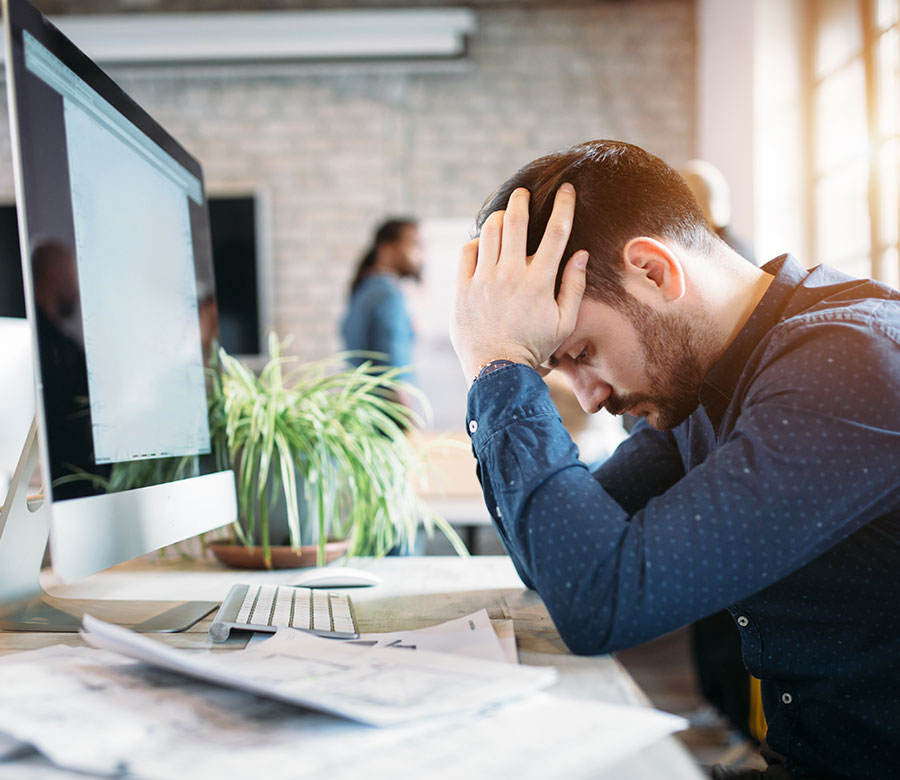 Folgende Einflüsse können die Mitarbeitenden psychisch belasten:​​